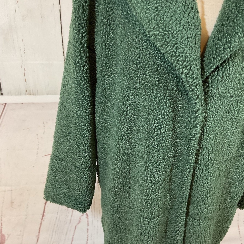Monrow Teddy Coat Women L Green Faux Fur Sherpa Mid Length Chic Edgy Mob Wife - Picture 6 of 15